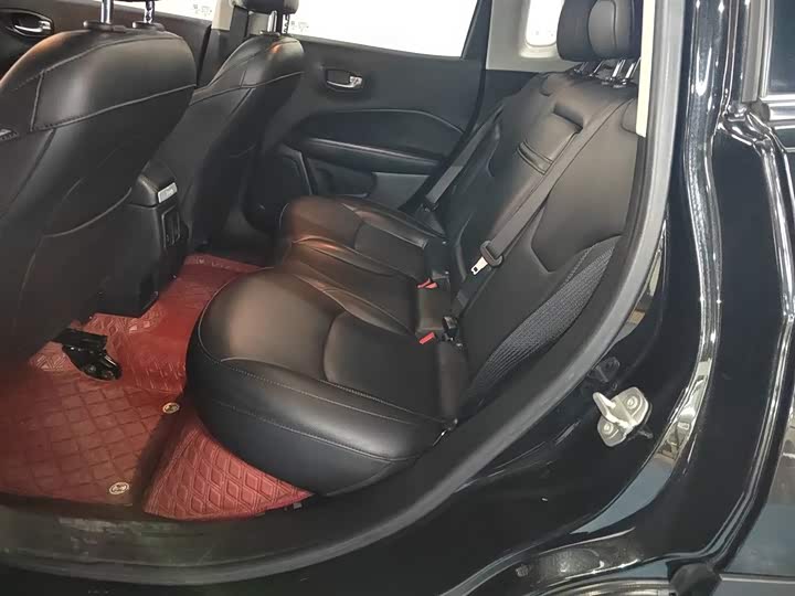 Jeep Compass 2020 2020款 220T 自动精英版