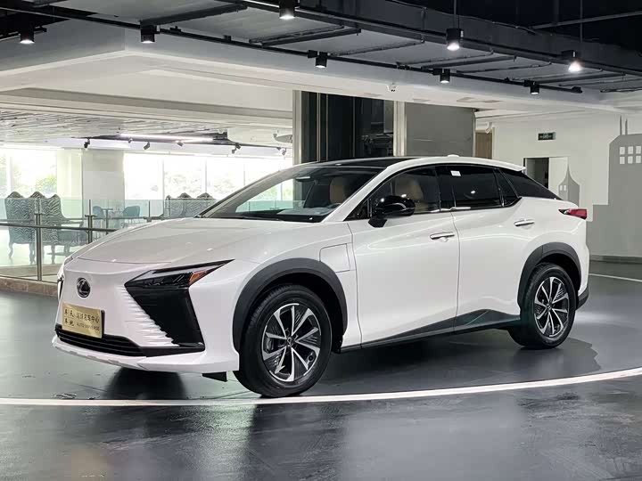 Lexus RZ 2023 2023款 450e 四驱纵享版