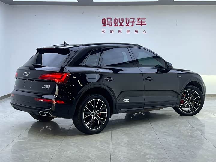 Audi Q5L 2025 2025款 45 TFSI 豪华动感型