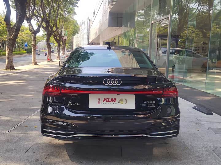 Audi A7L 2024 2024款 45 TFSI quattro 奢享型
