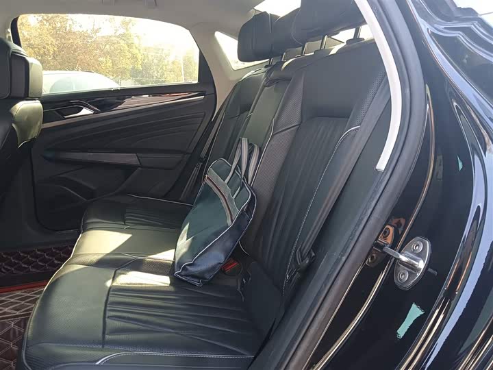 Volkswagen Passat Hybrid 2023 2023款 430PHEV 混动豪华版