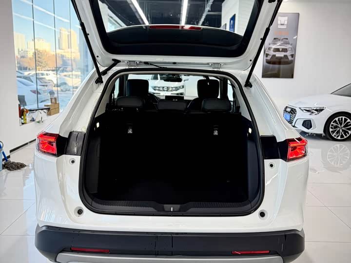 Honda Vezel 2023 2023款 1.5L CVT精英版