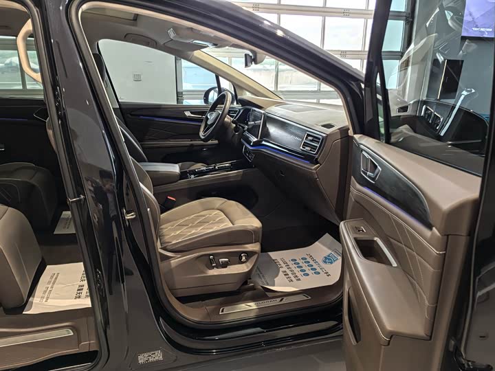 Volkswagen Viloran 2024 2024款 380TSI 尊贵版