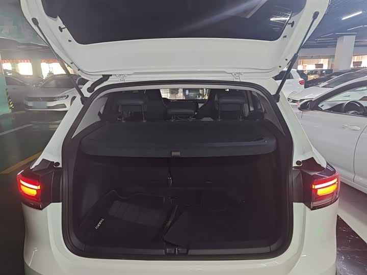 Volkswagen Tharu 2025 2025款 新锐 300TSI 锐意版