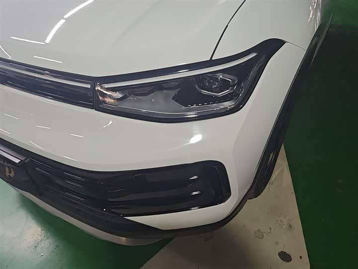 Volkswagen Tharu 2025 2025款 新锐 300TSI 锐意版