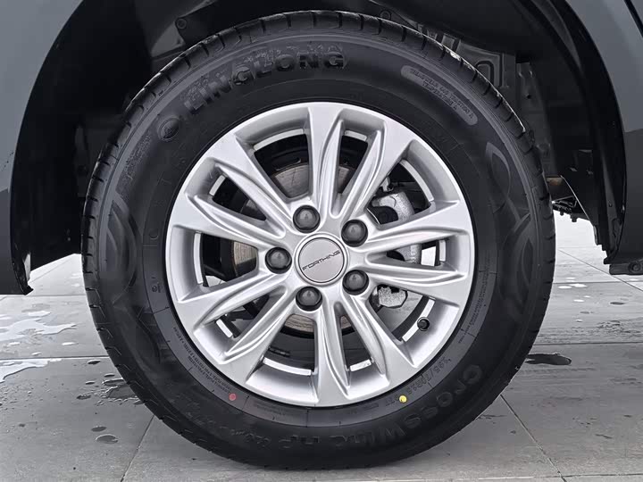 Dongfeng Forthing Lingzhi M5 2024 2024款 M5L 1.5T 手动豪华型 7座