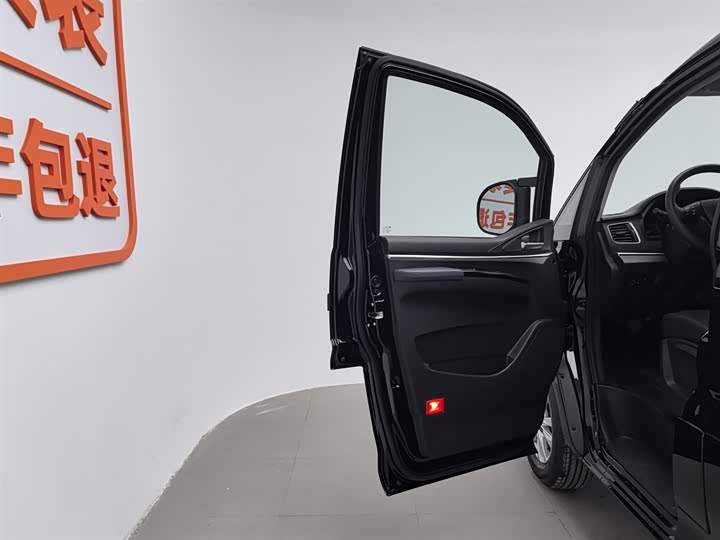 Dongfeng Forthing Lingzhi M5 2024 2024款 M5L 1.5T 手动豪华型 7座
