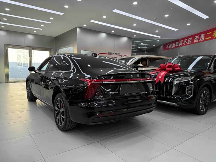Hongqi H5 Hybrid 2025 2025款 130 超混版