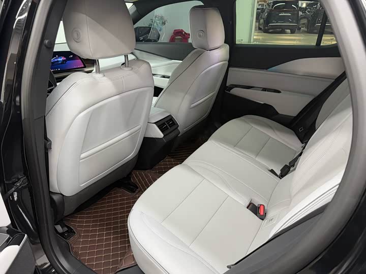 Cadillac GT4 2023 2023款 25T 豪华型