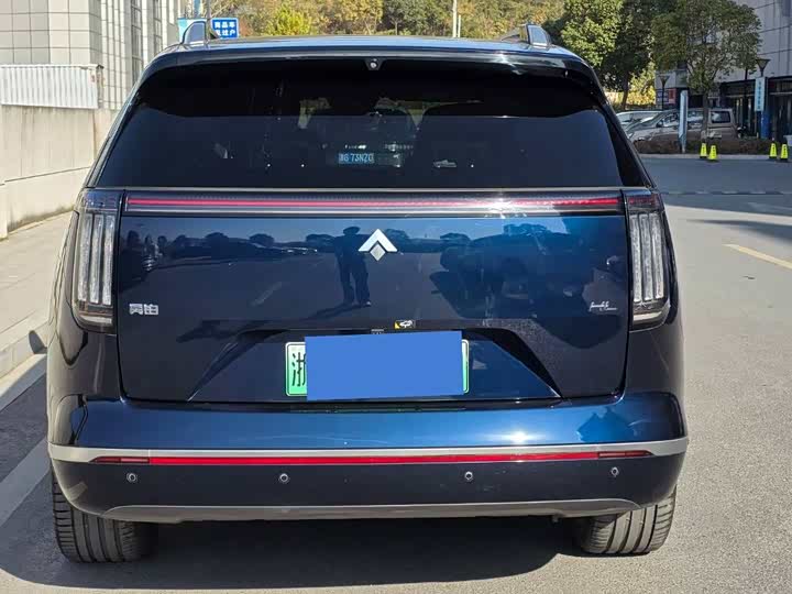 GAC Hyptec HL 2025 2025款 700 Ultra六座四驱激光雷达版