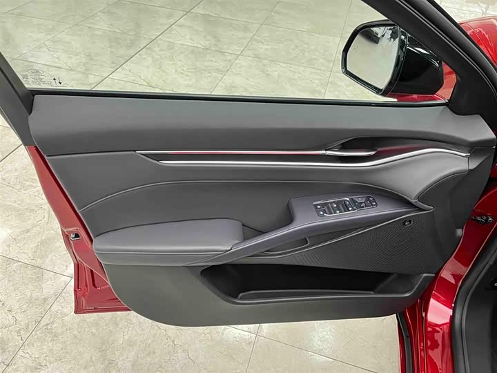 Ford Mondeo 2025 2025款 2.0T EcoBoost 至尊型