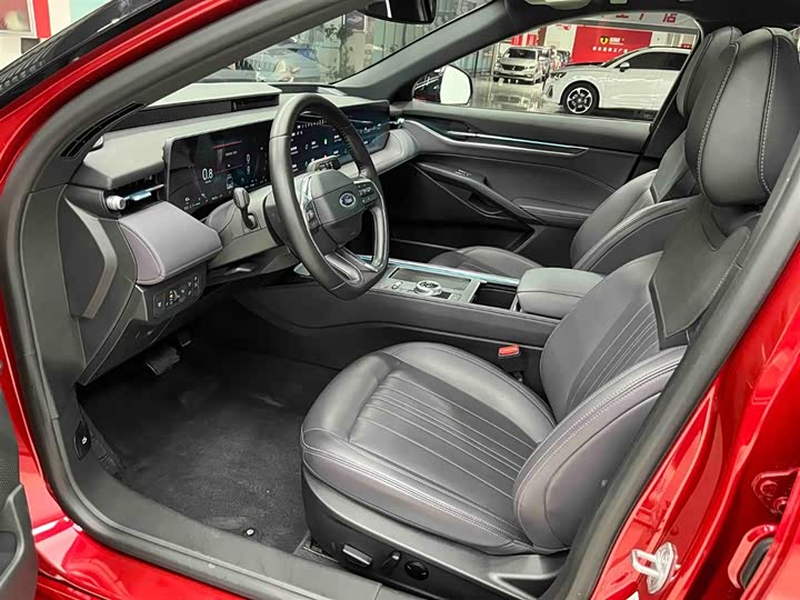 Ford Mondeo 2025 2025款 2.0T EcoBoost 至尊型