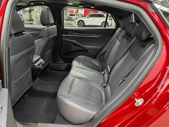 Ford Mondeo 2025 2025款 2.0T EcoBoost 至尊型