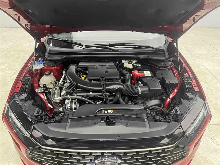 Ford Mondeo 2025 2025款 2.0T EcoBoost 至尊型