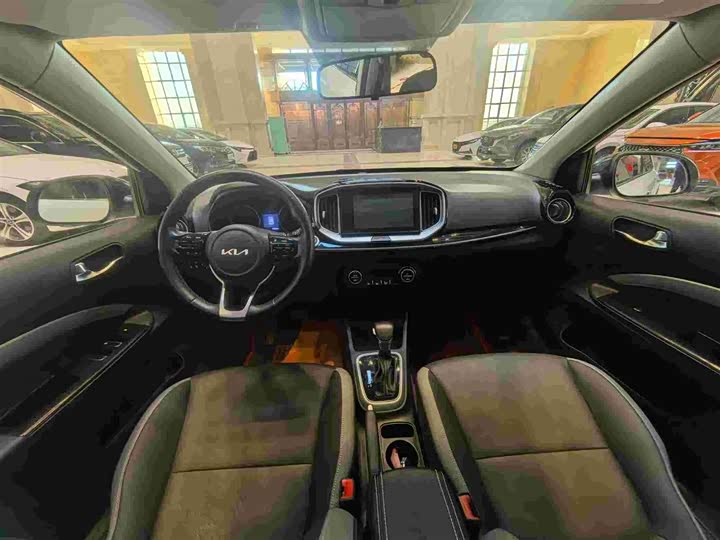 Kia KX1 2021 2021款 1.4L CVT天窗款