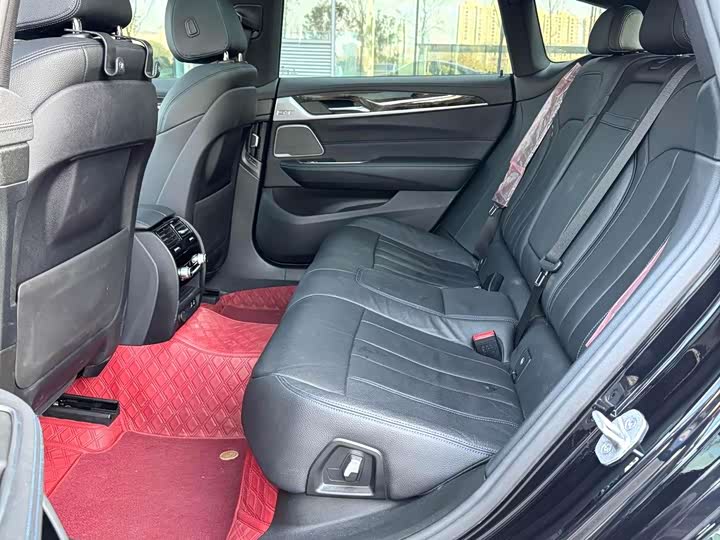 BMW 6 Series GT 2022 2022款 630i M运动套装