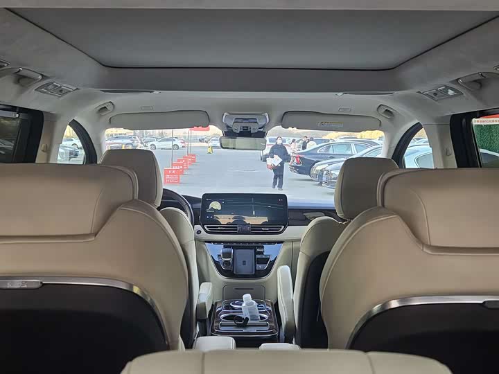 Hongqi HQ9 2023 2023款 2.0T 智联旗领版