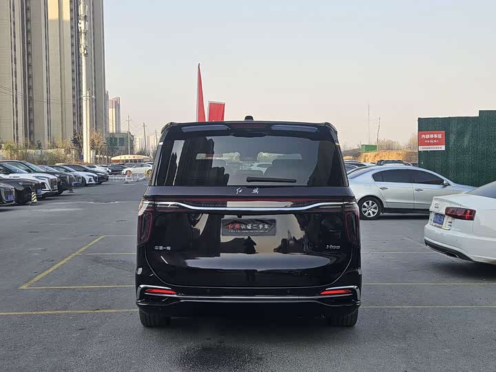 Hongqi HQ9 2023 2023款 2.0T 智联旗领版