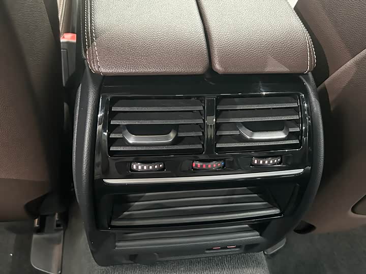 BMW 5 Series Hybrid 2022 2022款 535Le M运动套装