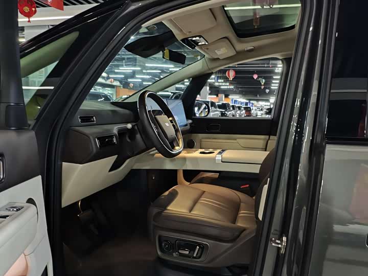 LiXiang Mega 2024 2024款 Ultra