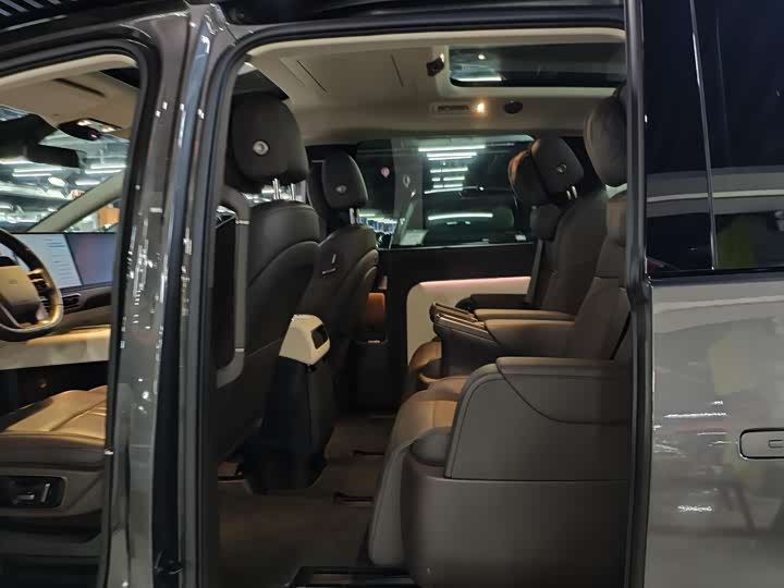 LiXiang Mega 2024 2024款 Ultra