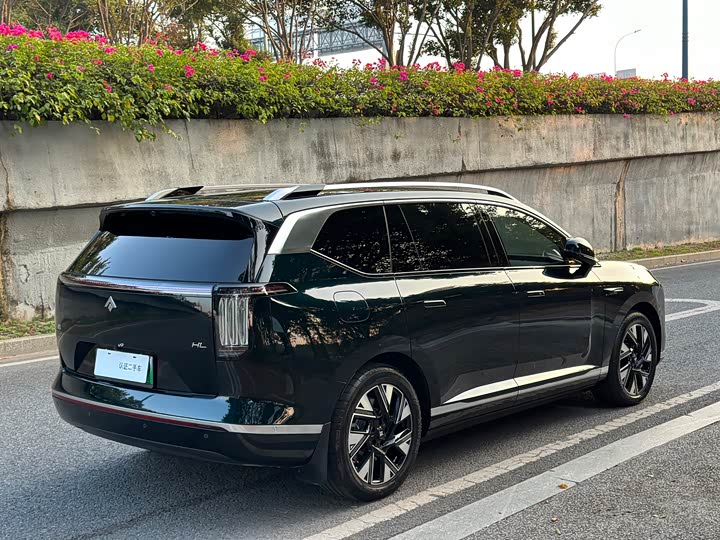 GAC Hyptec HL 2025 2025款 改款 350 Max六座激光雷达版