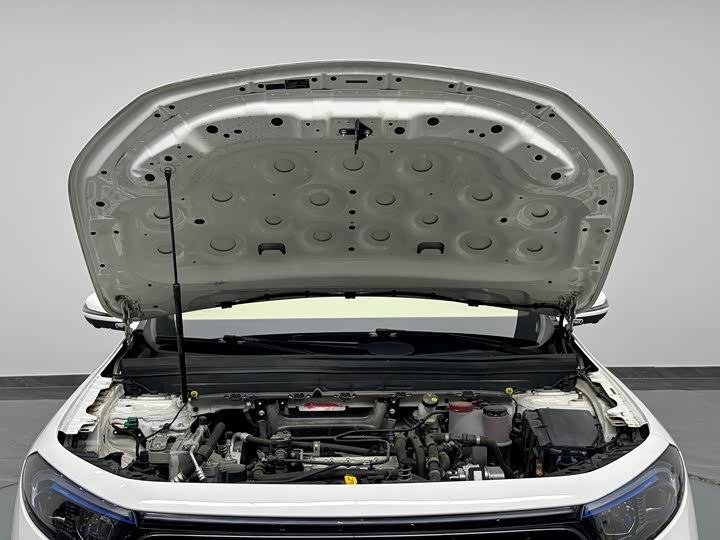 Mercedes-Benz EQB 2022 2022款 EQB 350 4MATIC 首发特别版