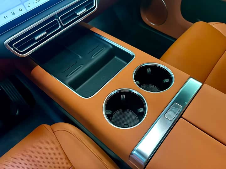 LiXiang L9 2025 2025款 Ultra 智能焕新版