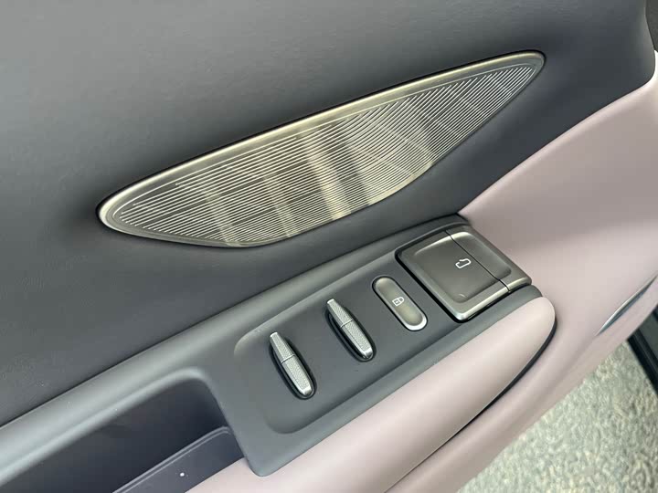 Hongqi EHS5 (Tiangong 06) 2025 2025款 660 四驱 智选版