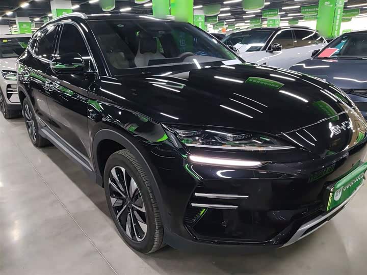 2025 BYD Song Plus Hybrid/EV