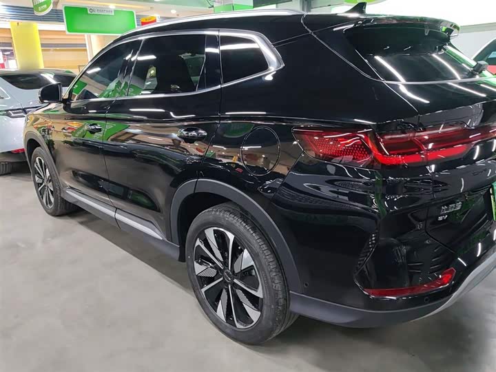 2025 BYD Song Plus Hybrid/EV