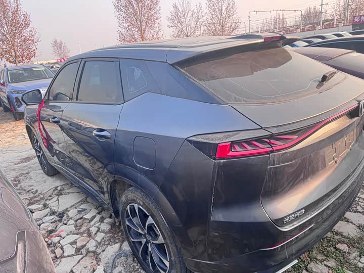 Changan UNI-Z Hybrid 2024 2024款 蓝鲸智电iDD 125km 超越型