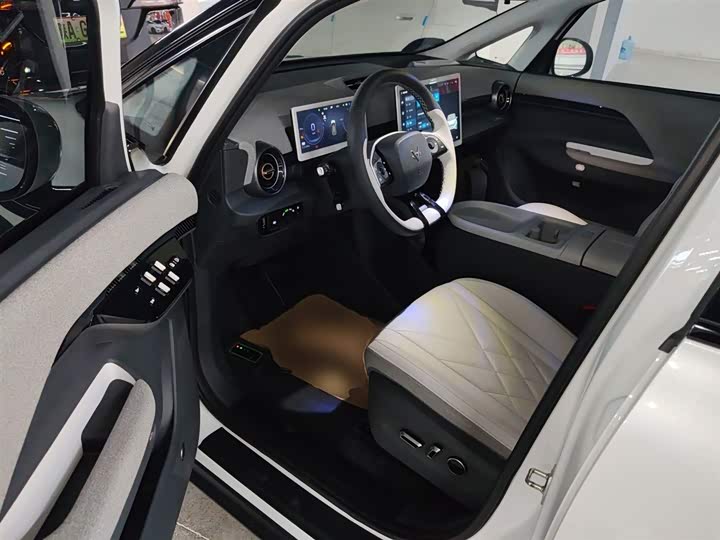 BAIC Arcfox Kaola 2023 2023款 家庭版Pro