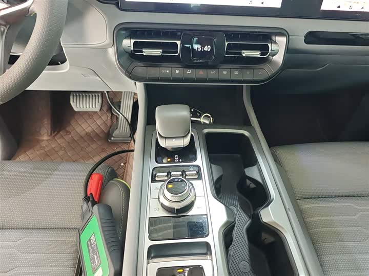 BAIC Beijing BJ40 2024 2024款 2.0T 全新刀锋英雄版 攀登者