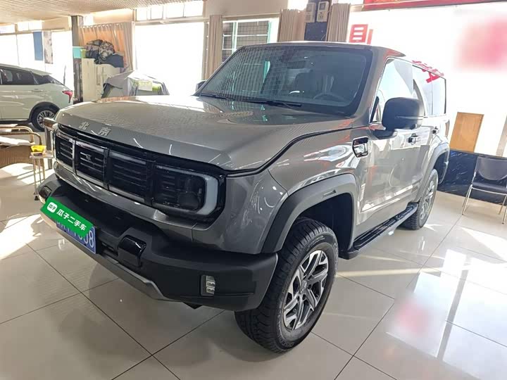 BAIC Beijing BJ40 2024 2024款 2.0T 全新刀锋英雄版 攀登者