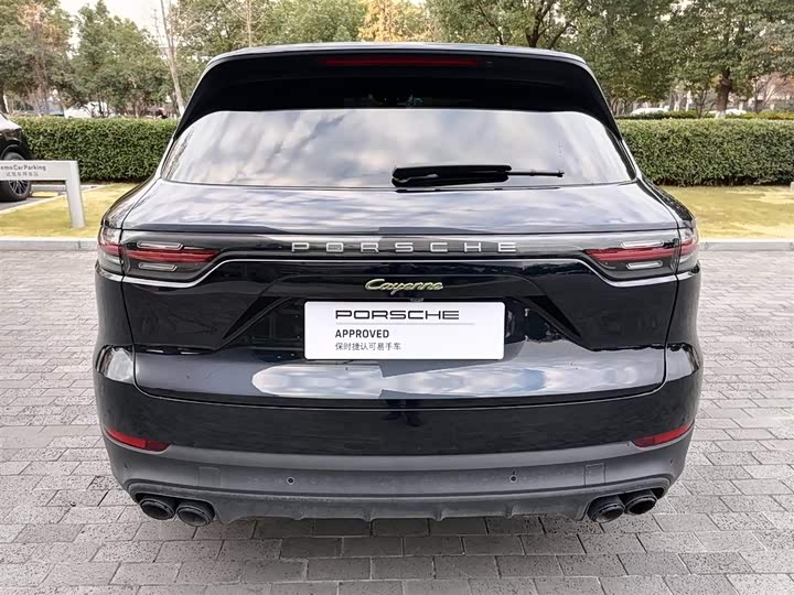 Porsche Cayenne Hybrid 2023 2023款 Cayenne E-Hybrid 2.0T 铂金版