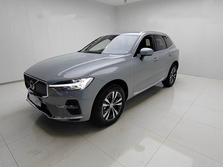 Volvo XC60 2025 2025款 B5 四驱智逸豪华版