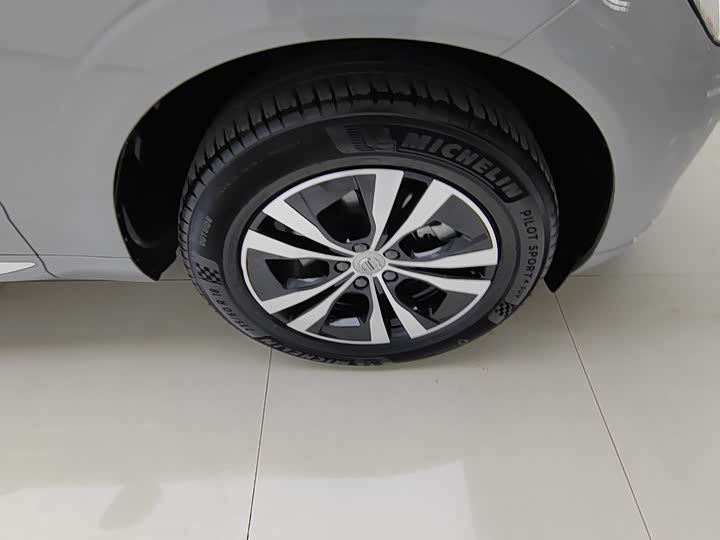 Volvo XC60 2025 2025款 B5 四驱智逸豪华版