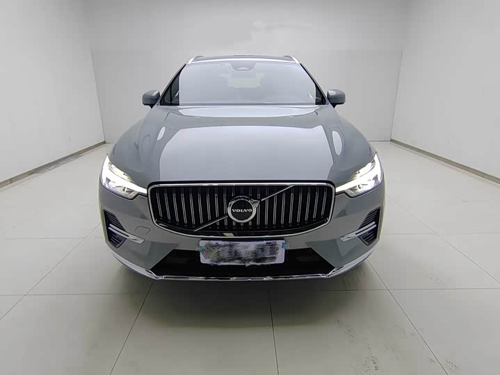 Volvo XC60 2025 2025款 B5 四驱智逸豪华版
