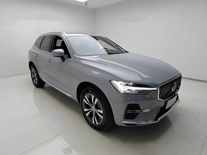 Volvo XC60 2025 2025款 B5 四驱智逸豪华版