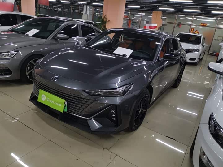 Changan UNI-V Hybrid 2023 2023款 智电iDD 1.5T 113km智趣型