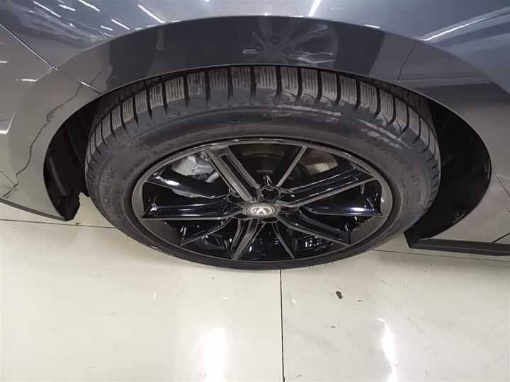 Changan UNI-V Hybrid 2023 2023款 智电iDD 1.5T 113km智趣型