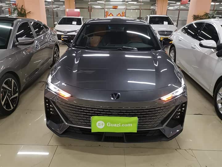 Changan UNI-V Hybrid 2023 2023款 智电iDD 1.5T 113km智趣型