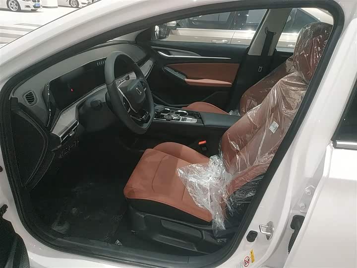 Changan Eado Plus 2025 2025款 PLUS 1.4T 双离合高能版