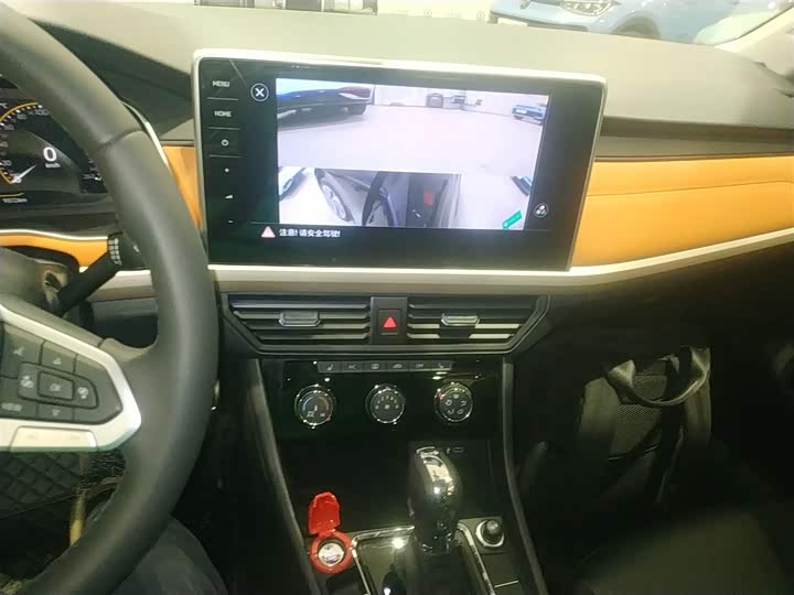 Volkswagen Bora 2025 2025款 200TSI DSG悦行PRO版