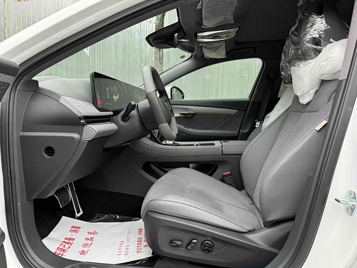 Voyah Passion 2024 2024款 PHEV 四驱超长续航行政版