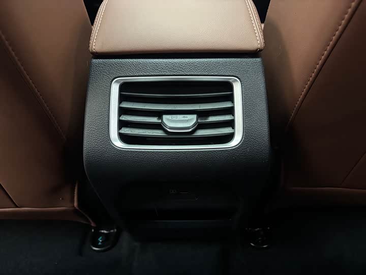 Geely Vision X6 2021 2021款 PRO 1.4T 自动尊贵型