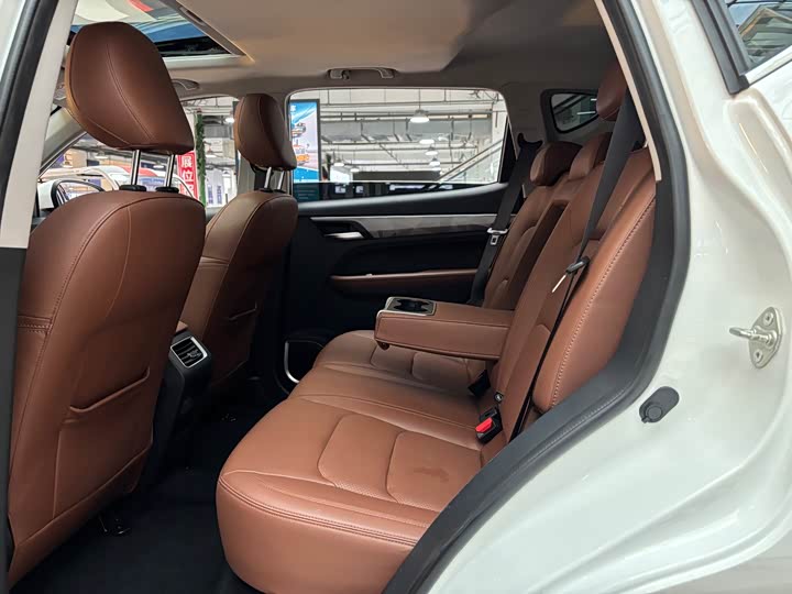 Geely Vision X6 2021 2021款 PRO 1.4T 自动尊贵型