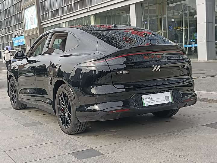 IM motors LS6 2026 2026款 增程 66 Max+