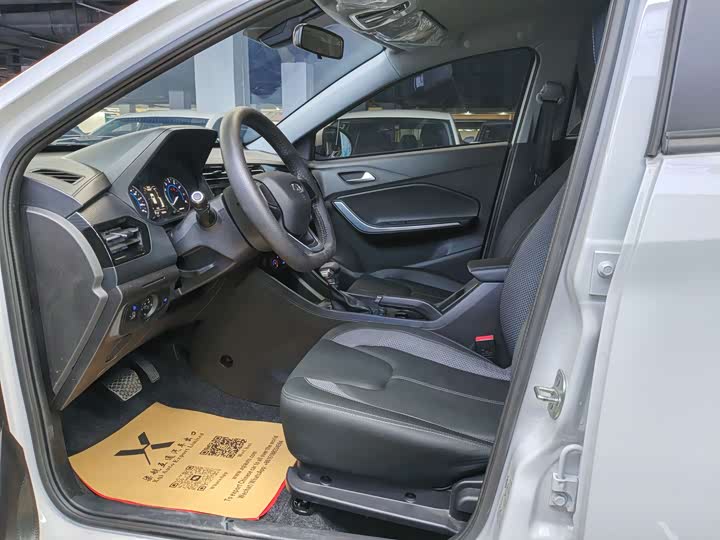 Chery Tiggo 3x 2024 2024款 1.5L CVT卓越版